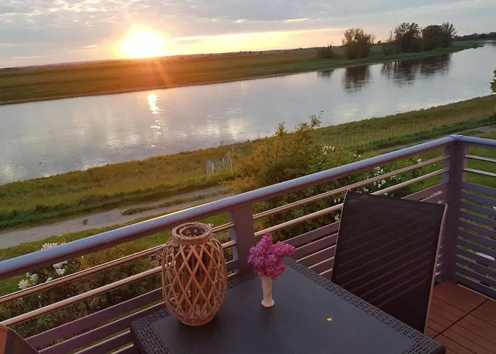 Gaestewohnung Elbblick Kreinitz * تْسيتهاين